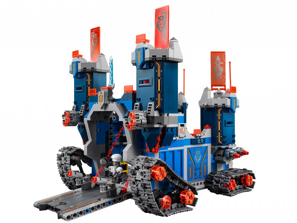 Конструктор LEGO Nexo Knights 70317 Фортрекс - мобильная крепость в Самаре