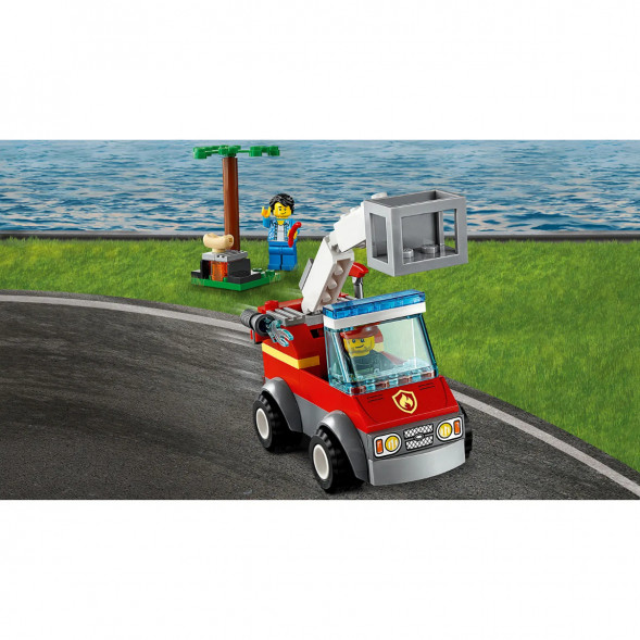 Конструктор LEGO City Fire 60212 Пожар на пикнике в Самаре